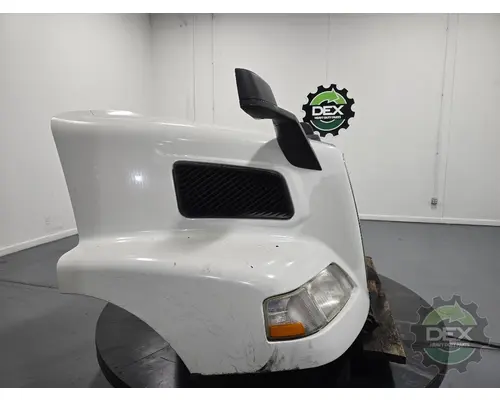 VOLVO VNM Hood