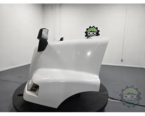 VOLVO VNM Hood