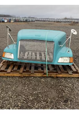 VOLVO VNM Hood