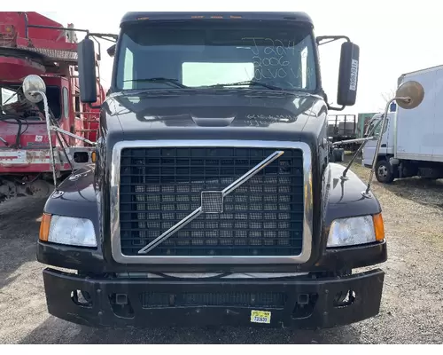 VOLVO VNM Hood