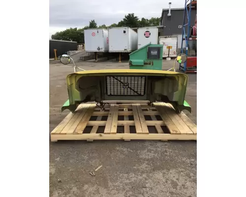 VOLVO VNM Hood