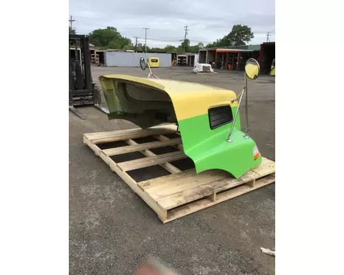 VOLVO VNM Hood