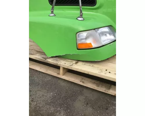 VOLVO VNM Hood