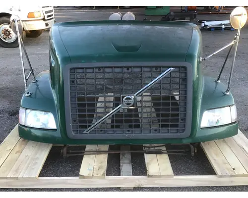 VOLVO VNM Hood
