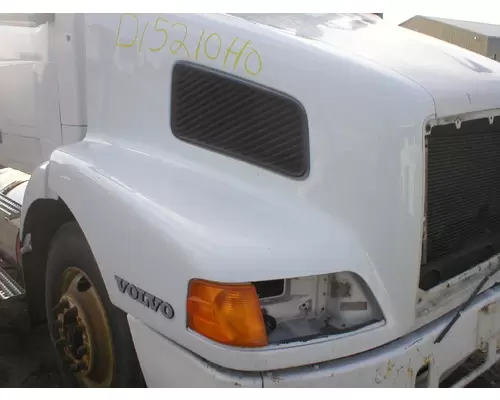 VOLVO VNM Hood