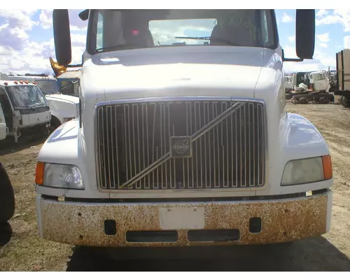 VOLVO VNM Hood