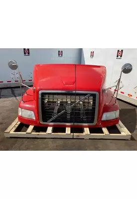 VOLVO VNM Hood