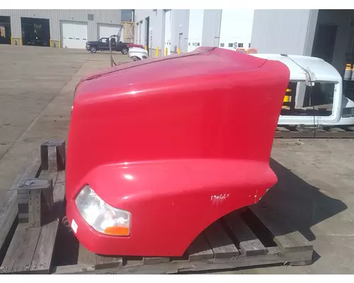 VOLVO VNM Hood