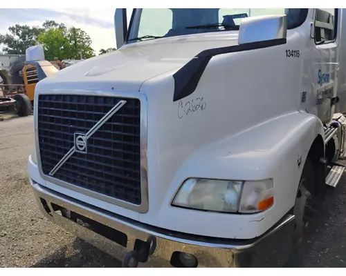 VOLVO VNM Hood