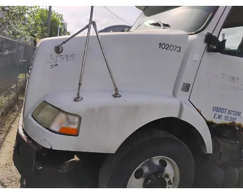 VOLVO VNM Hood