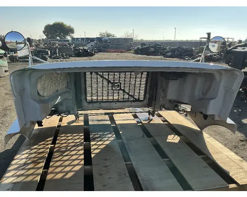 VOLVO VNM Hood