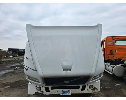VOLVO VNM Hood