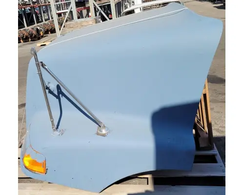 VOLVO VNM Hood