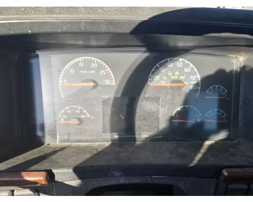 VOLVO VNM Instrument Cluster