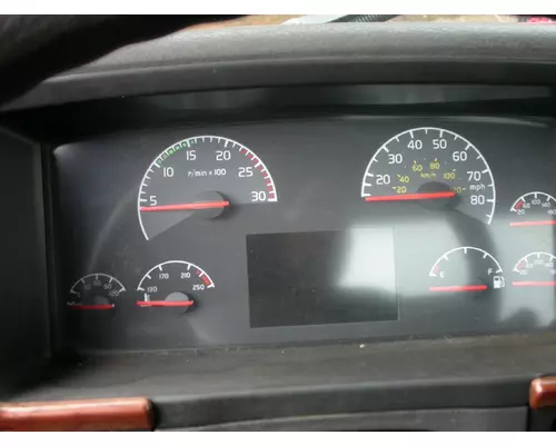 VOLVO VNM Instrument Cluster