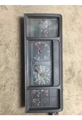 VOLVO VNM Instrument Cluster