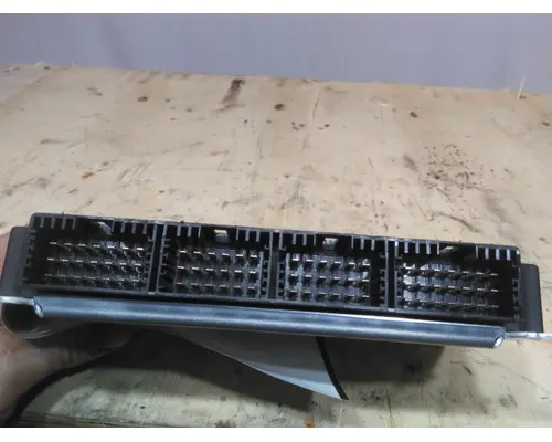 VOLVO VNM LIGHT CONTROL MODULE