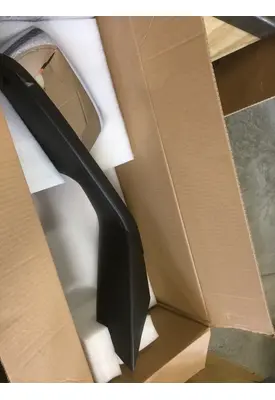 VOLVO VNM MIRROR - HOOD