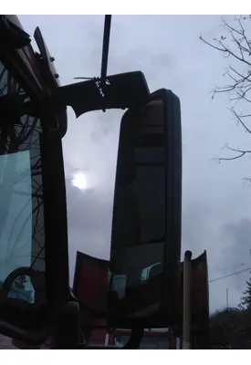VOLVO VNM MIRROR ASSEMBLY CAB/DOOR