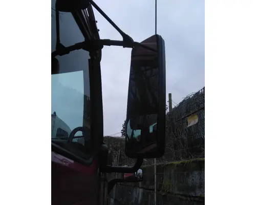 VOLVO VNM MIRROR ASSEMBLY CABDOOR