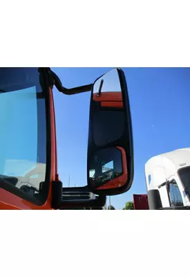 VOLVO VNM MIRROR ASSEMBLY CAB/DOOR