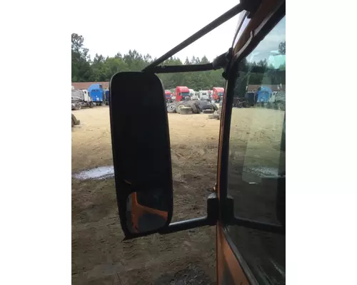 VOLVO VNM MIRROR ASSEMBLY CABDOOR