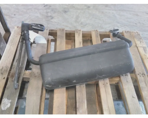 VOLVO VNM MIRROR ASSEMBLY CABDOOR