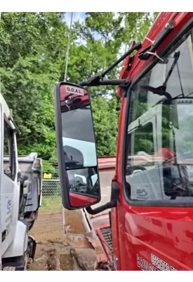 VOLVO VNM MIRROR ASSEMBLY CAB/DOOR