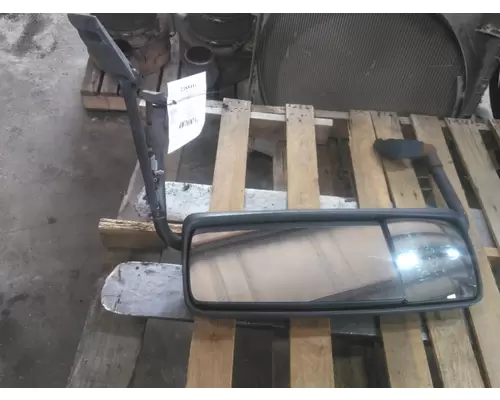 VOLVO VNM MIRROR ASSEMBLY CABDOOR