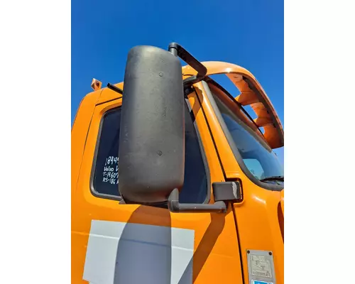 VOLVO VNM MIRROR ASSEMBLY CABDOOR