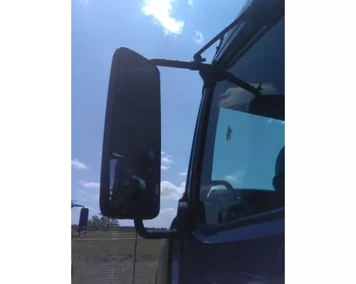 VOLVO VNM MIRROR ASSEMBLY CABDOOR