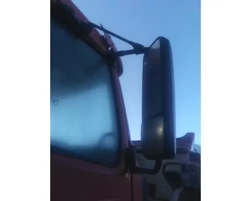 VOLVO VNM MIRROR ASSEMBLY CABDOOR