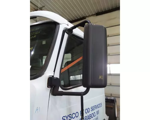 VOLVO VNM MIRROR ASSEMBLY CABDOOR