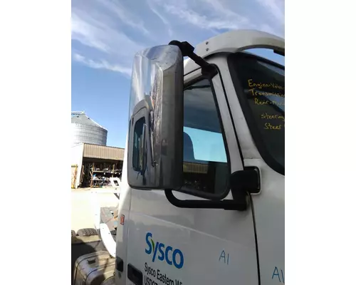 VOLVO VNM MIRROR ASSEMBLY CABDOOR