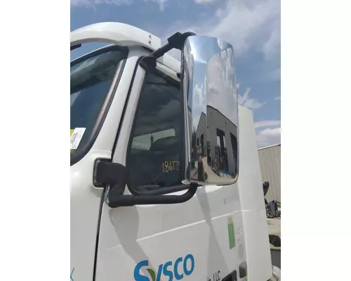 VOLVO VNM MIRROR ASSEMBLY CABDOOR