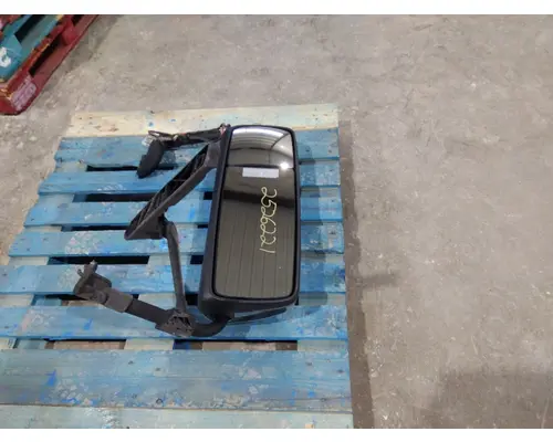 VOLVO VNM MIRROR ASSEMBLY CABDOOR