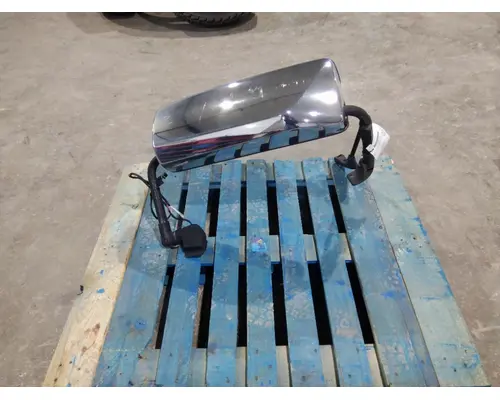 VOLVO VNM MIRROR ASSEMBLY CABDOOR