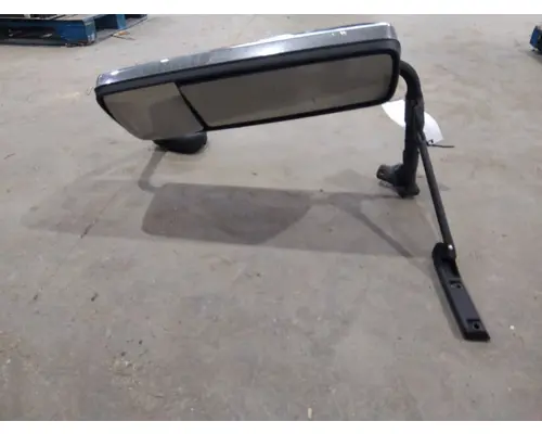 VOLVO VNM MIRROR ASSEMBLY CABDOOR