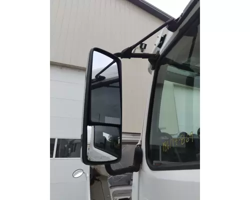 VOLVO VNM MIRROR ASSEMBLY CABDOOR