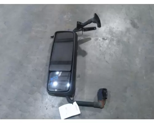 VOLVO VNM MIRROR ASSEMBLY CABDOOR