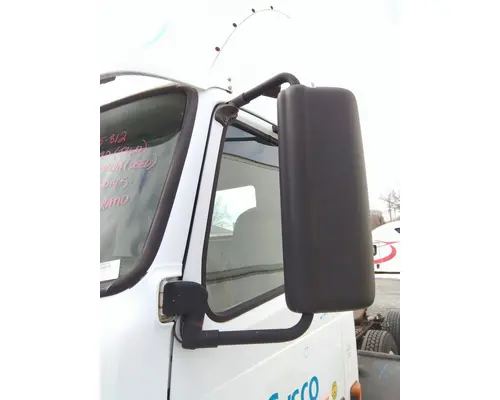 VOLVO VNM MIRROR ASSEMBLY CABDOOR