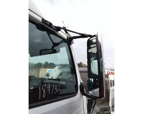 VOLVO VNM MIRROR ASSEMBLY CABDOOR