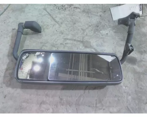 VOLVO VNM MIRROR ASSEMBLY CABDOOR