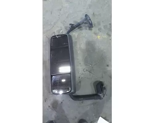 VOLVO VNM MIRROR ASSEMBLY CABDOOR