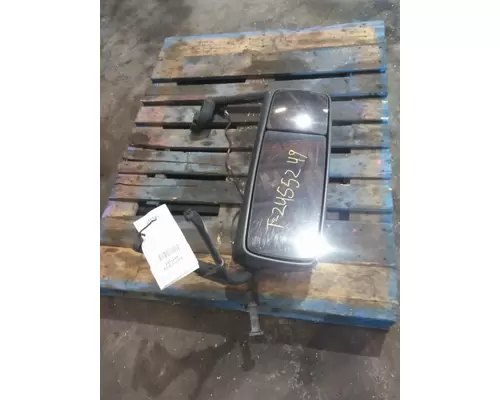 VOLVO VNM MIRROR ASSEMBLY CABDOOR