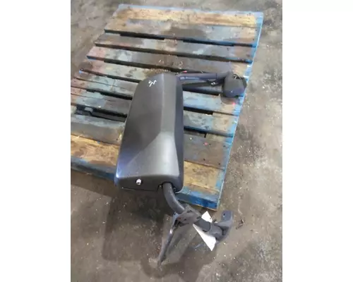 VOLVO VNM MIRROR ASSEMBLY CABDOOR