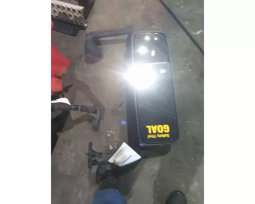 VOLVO VNM MIRROR ASSEMBLY CABDOOR