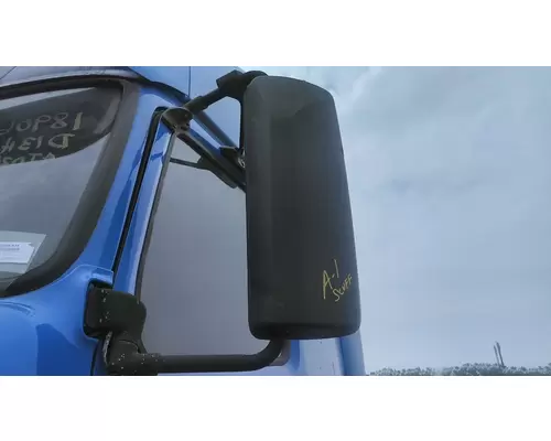 VOLVO VNM MIRROR ASSEMBLY CABDOOR
