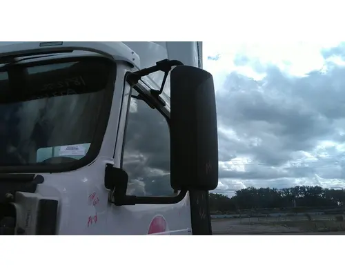 VOLVO VNM MIRROR ASSEMBLY CABDOOR