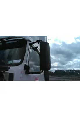 VOLVO VNM MIRROR ASSEMBLY CAB/DOOR